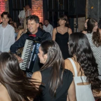 Samson studio fotografisao i snimao atmosferu benda akustik u Belomdvoru u cacku Samson studio fotografisao i snimao atmosferu benda akustik u Belomdvoru u cacku